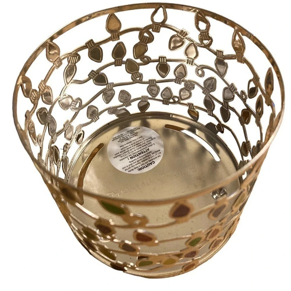 BATH & BODY WORKS Christmas Lightbulb Pedestal 3-Wick Candle Holder CANDLE NWT - Picture 4 of 4